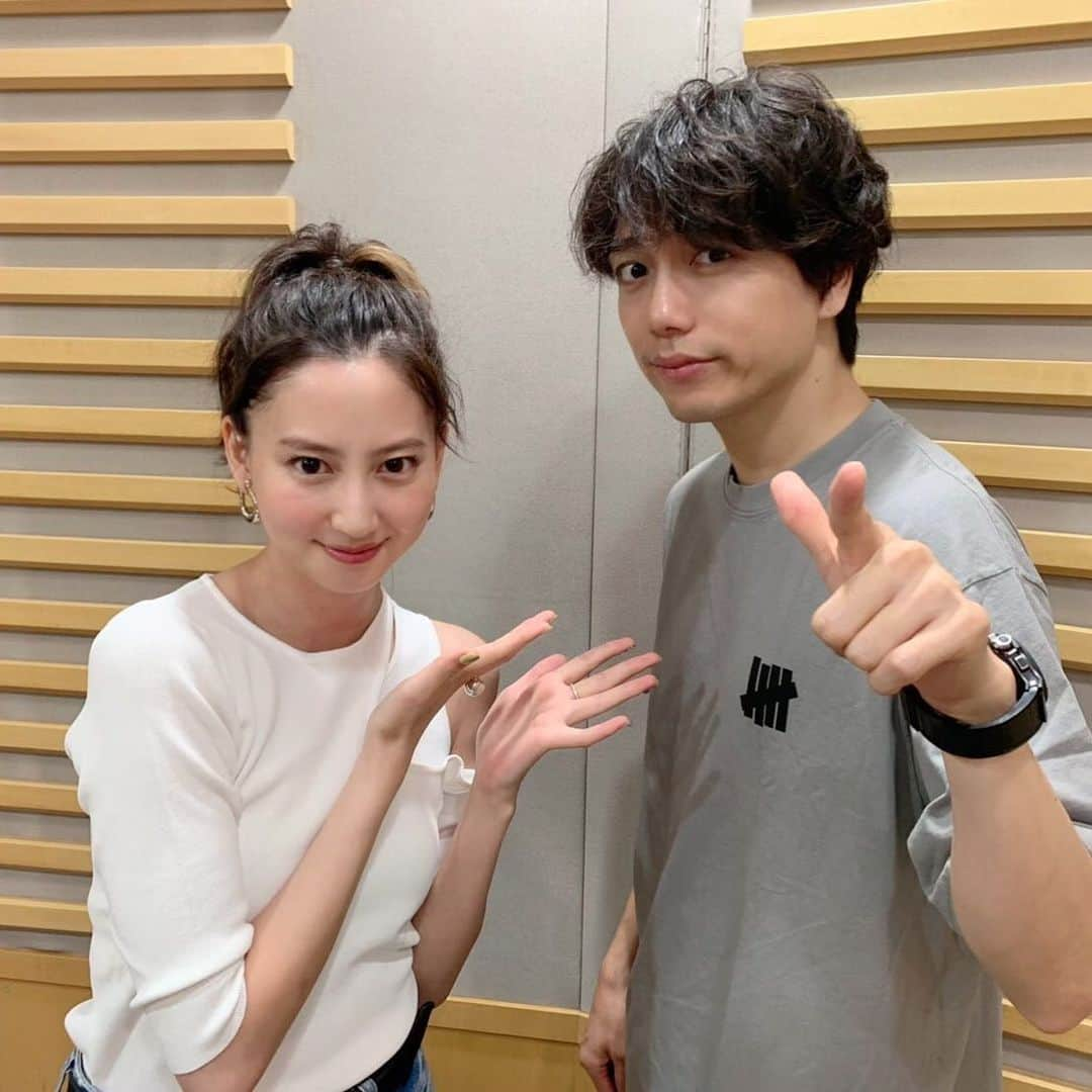 山崎育三郎さんのインスタグラム写真 - (山崎育三郎Instagram)「コナンで共演した河北麻友子さんのニッポン放送「マユコレ！」が17時20分〜！ そして更に、これから生放送「大橋未歩 金曜ブラボー」に出演します。  引き続きニッポン放送でお楽しみにー＾＾」7月5日 15時07分 - ikusaburo_yamazaki