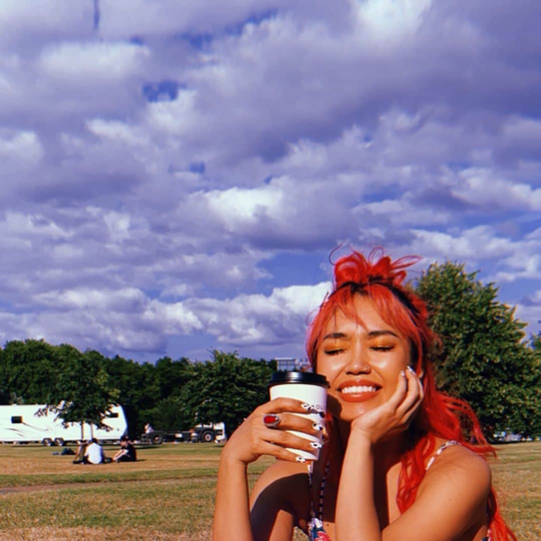 RIEHATAさんのインスタグラム写真 - (RIEHATAInstagram)「i'm in Love with LONDON, again🌳☀️ can't wait to show you guys what we've been working on.❤️💋」7月5日 15時42分 - riehata