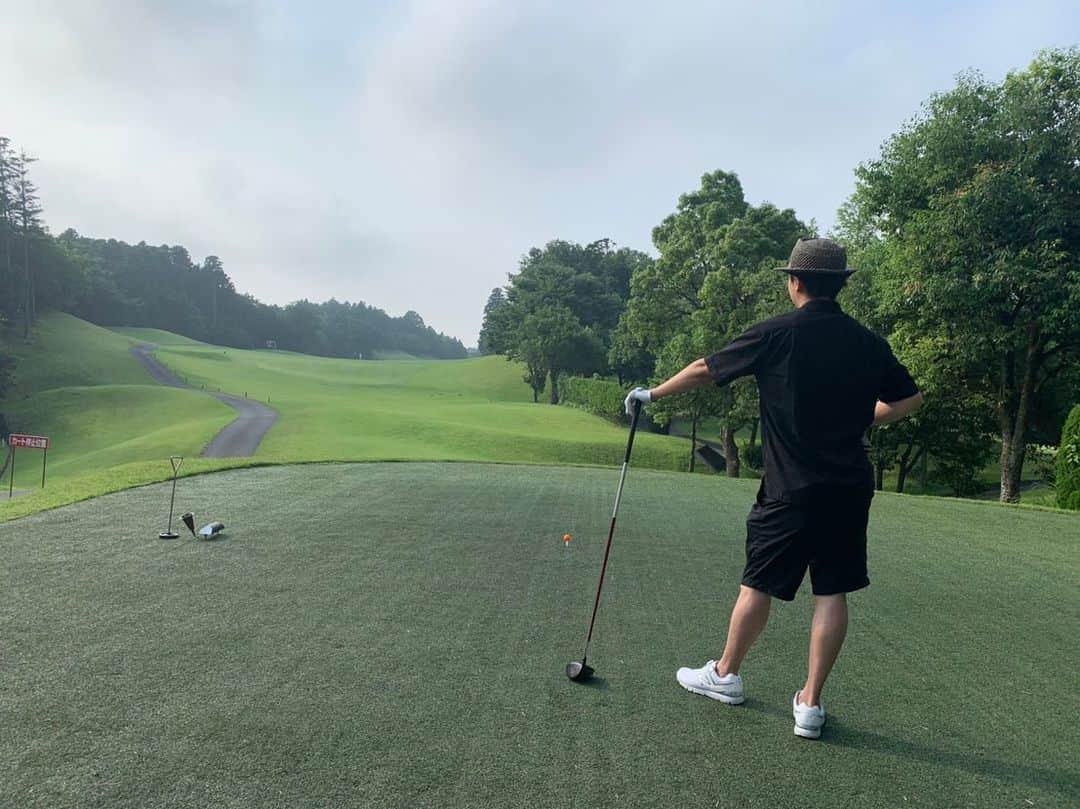 金子貴俊さんのインスタグラム写真 - (金子貴俊Instagram)「先日、久々のゴルフへ行ってきた。 まだまだ下手くそだから、ちょっと練習しよう(^^) #ゴルフ#ゴルファー金子#golf」7月5日 15時58分 - takatoshi_kaneko