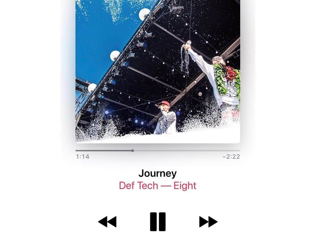 奥山かずささんのインスタグラム写真 - (奥山かずさInstagram)「先程ラジオで紹介させていただいた Journey / DefTech 夏にピッタリです大好きな曲🐚 #まーまだ梅雨か」7月5日 15時53分 - kazusa_okuyama_official