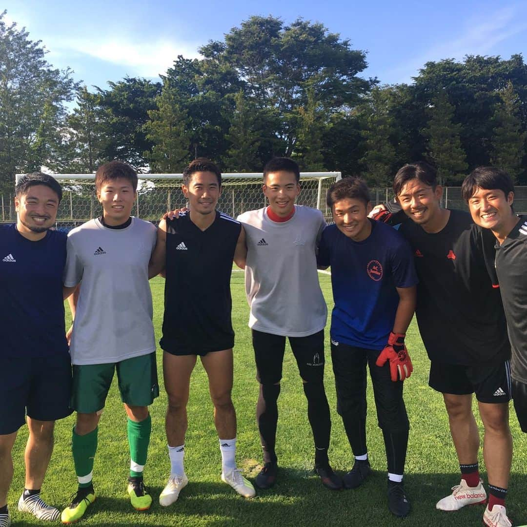 香川真司さんのインスタグラム写真 - (香川真司Instagram)「宮城キャンプ終了 ご協力頂きましたみなさん ありがとうございました👍 #香川真司 #training  #宮城キャンプ #宮城 #自分の原点 #kirin #adidas #fcみやぎ #アナザースカイ」7月5日 16時07分 - sk23.10