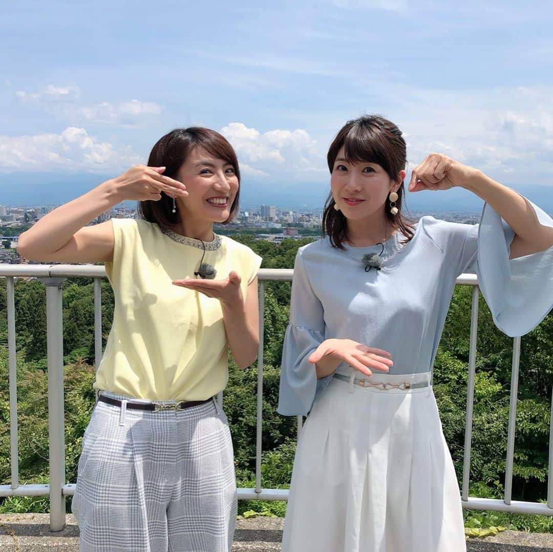 のインスタグラム：「「とことん！とやまdeライフ」 明日から放送になります！  今回は、なななんと！ラーメン特集。 ラーメン好きの私…たっぷりがっつり頂いてきました♡ 同じラーメン好きの フリーアナウンサーの福田佳織理さんと一緒に！ ラーメン好きの方は見逃せませんよ◟̽◞̽ ༘* 7月6日土曜日〜12日金曜日まで放送です。  #とことん #とやまdeライフ #富山 #toyama #tv #catv #ラーメン #ラーメン特集 #ラーメン女子 #ラーメン好き #ainalikesramen #福田佳緒理 #林藍菜」