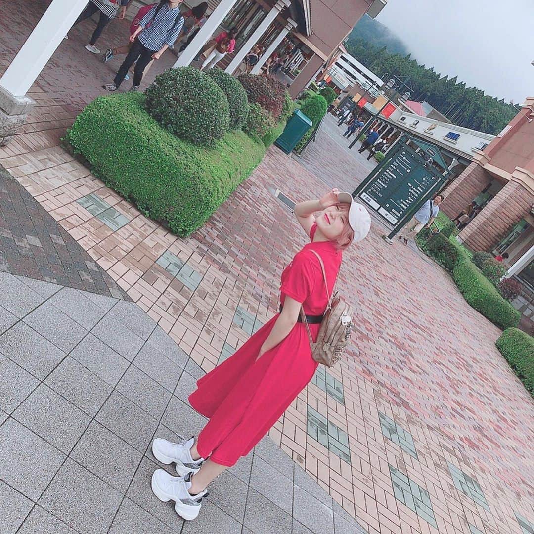 のインスタグラム：「. . 御殿場アウトレットいってきただ  #御殿場アウトレット#御殿場」