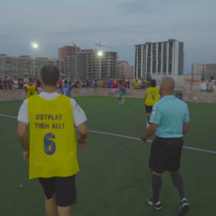 のインスタグラム：「Get ready for more make or break five-a-side football - @redbullneymarjrsfive World Finals take place in Brazil next week!  #outplaythemall #redbull #neymar #neymarjr #football #soccer #fiveaside」