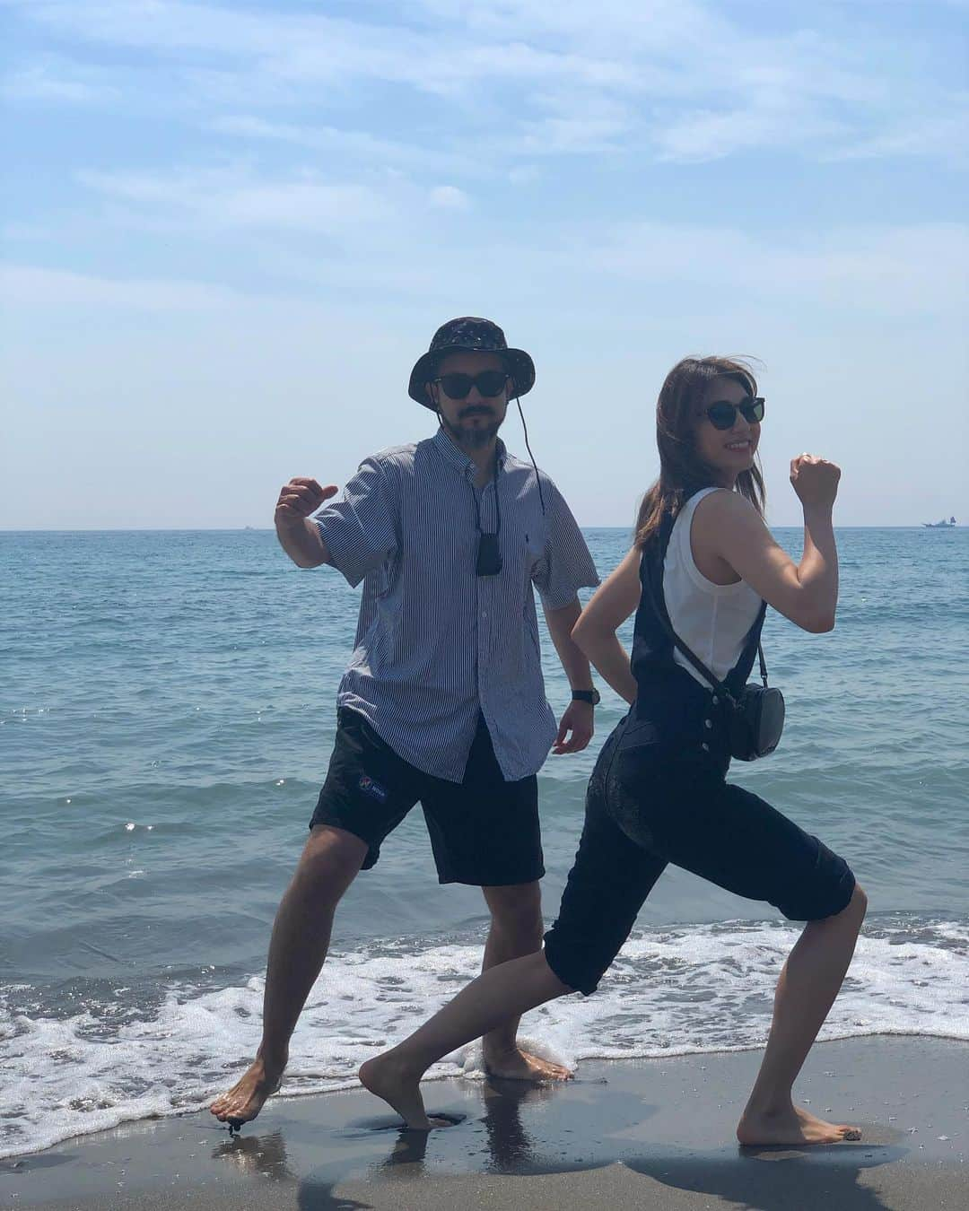 有末麻祐子さんのインスタグラム写真 - (有末麻祐子Instagram)「夏を先取ろうと、一色海岸に行ってきました🌞 この日は晴天で汗びっしょりでした😅 早く梅雨終わらないかなぁ〜 毎日こんな天気で気分どよんだぜ」7月5日 17時08分 - mayukoarisue