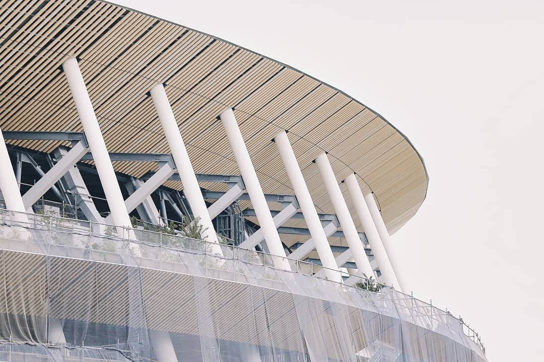 2020年東京オリンピックさんのインスタグラム写真 - (2020年東京オリンピックInstagram)「The Olympic Stadium is almost completed! 🏟️🙌 • 90% of the work has been done and it will be finished by November this year! 💪 • #RoadToTokyo 🔜🎌 #Tokyo2020 • Photo by Tokyo 2020 / Uta MUKUO」7月5日 17時01分 - tokyo2020