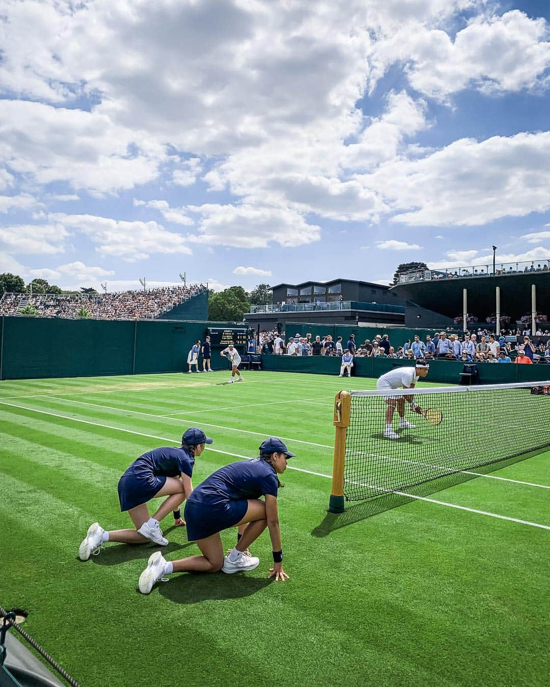 @LONDON | TAG #THISISLONDONさんのインスタグラム写真 - (@LONDON | TAG #THISISLONDONInstagram)「🎾 @MrLondon & @AlisInWorldLand checking in from #Wimbledon! 🎾 We’re with @lavazzauk for a few days and it looks like the Italians have brought the weather with them! 😎🔥Stay tuned to our stories for all the fun. If you’re at Wimbledon be sure to try the new @lavazzauk Cappuccino Iced Coffee! It’s incredible! ☕️👌🏼 And is anyone else getting really excited about 15-year old @cocogauff?! 😱🎾 // #thisislondon #wimbledon2019 #london #morethanitalian #lavazzacold #morethanacup」7月5日 17時05分 - london