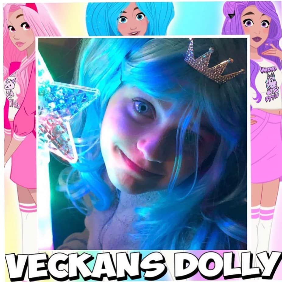 ドリー・スタイルさんのインスタグラム写真 - (ドリー・スタイルInstagram)「Veckans Dolly är: @i.dollystyle.love Stort grattis💖 Vill du bli nästa veckas Dolly? Lägg ut en bild på dig själv och tagga #dollycolorfriday, ni kan uppdatera hela veckan. Vi kollar igenom alla bilder, varje vecka. Puss & Lycka till!  #dollystyle 💗💙💜Man behöver inte ha peruk eller Dolly Style-kläder för att vara med! • [ Do you want to be the next "Dolly of the week"? Just post a picture of you and hashtag #dollycolorfriday, good luck!] 💗💙💜#dollystyle #weloveyou」7月6日 4時19分 - dollystyle
