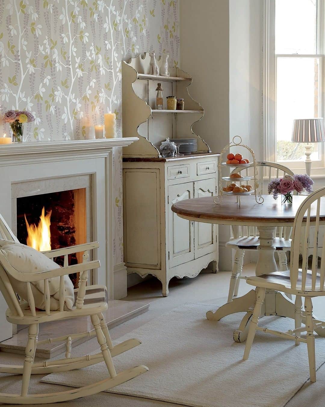 ローラアシュレイのインスタグラム：「Our Bramley furniture combines a distressed painted finish with solid mahogany tops, capturing memories of a popular vintage era. Enjoy 40% off + extra 10% off the Bramley Furniture Range today」