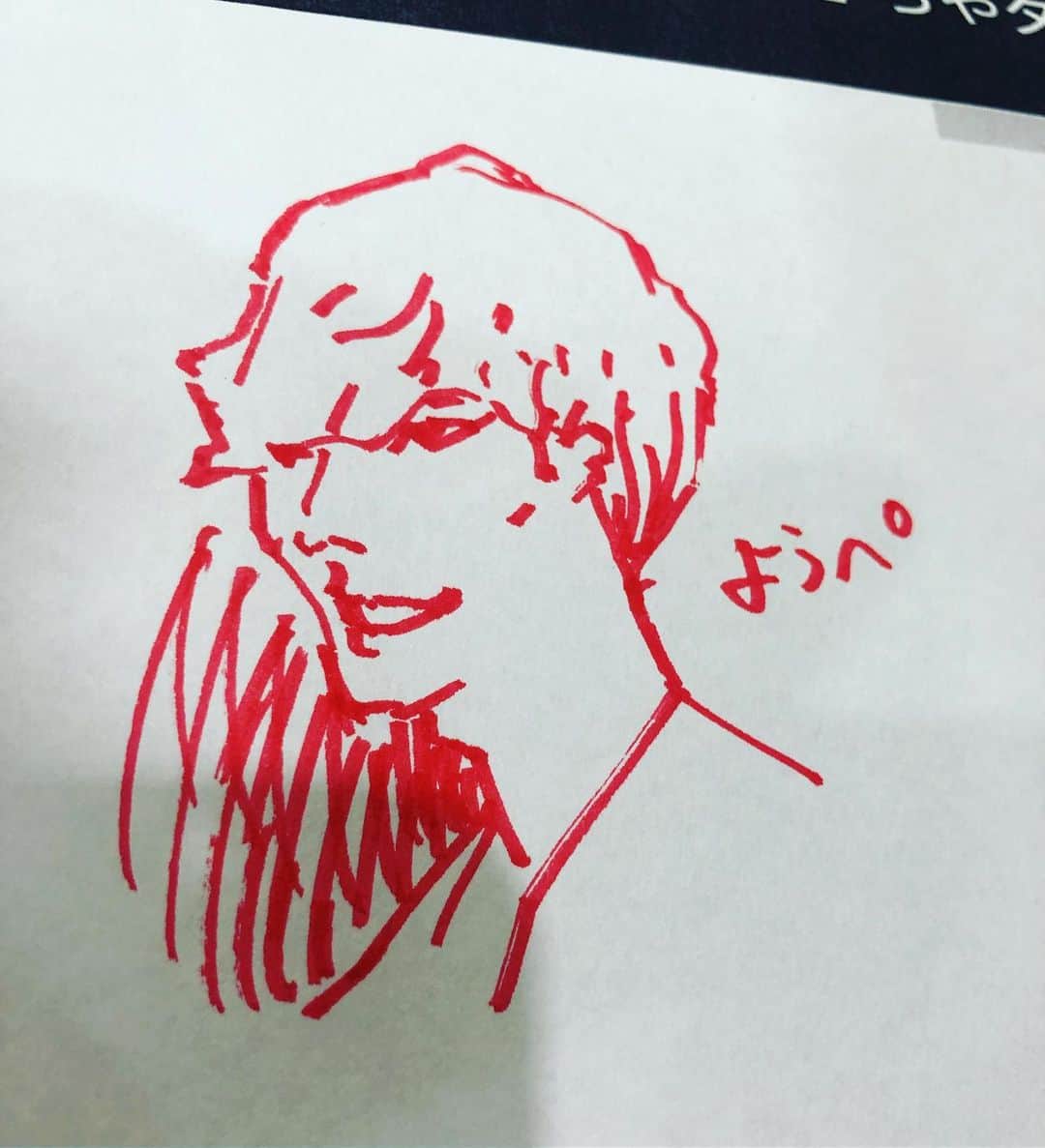 芦沢統人のインスタグラム：「この前ラジオで落書きしてたやつ。 雰囲気あるだけで、全く似てないな笑。」
