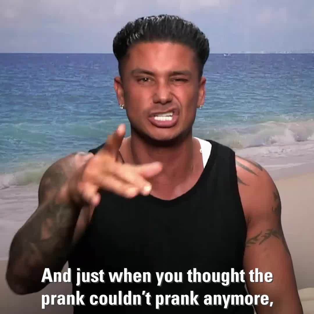 のインスタグラム：「In honor of @djpaulyd's birthday, here are some of his iconic catchphrases 💥 🎉 Happy birthday, Pauly!!!」