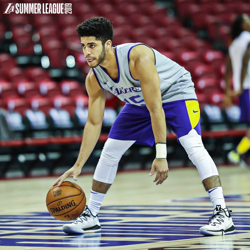 Los Angeles Lakersさんのインスタグラム写真 - (Los Angeles LakersInstagram)「All warmed up in the desert 🏜」7月6日 4時09分 - lakers