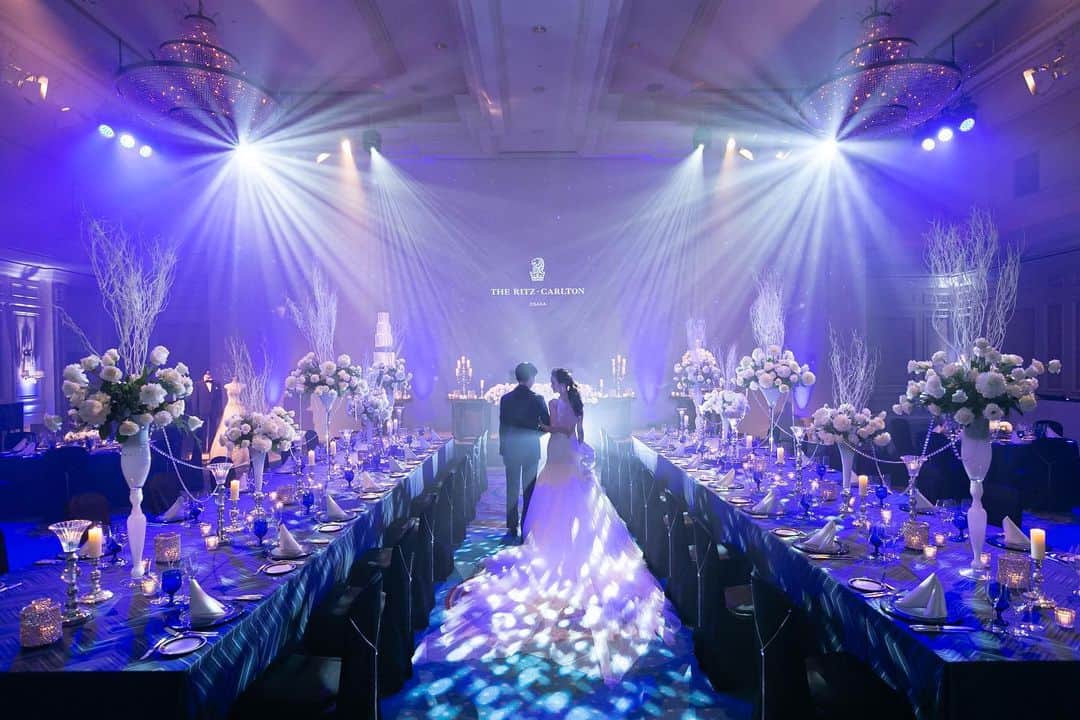 The Ritz-Carlton, Osakaさんのインスタグラム写真 - (The Ritz-Carlton, OsakaInstagram)「ザ・グランド・ボールルームでは、スケールの大きな演出やさまざまなテーブルプランが可能です。おふたりの理想のウエディングを叶えてください。 . . The scale of The Grand Ball Room allows us to perform the stage you wish. Bring your dream wedding to life. . . . . . . . . #hotelwedding #wedding #beautifulbride #bridal #ウェディング #結婚 #ritzcarltonosaka #theritzcarltonosaka #ritzwedding #bridalfair #wedding_RCOsaka #チャペル #2019秋婚 #ブライダルフェア  #大阪花嫁 #リッツカールトン#リッツカールトン大阪 #プレ花 #会場コーディネート #2020春婚 #ウエディングフェア #会場見学 #2020冬婚 #会場探し #リッツ花嫁 #リッツ婚 #プレ花嫁準備 #プレ花嫁応援 #ザリッツカールトン大阪 #リッツカールトン #リッツカールトン大阪」7月5日 19時34分 - ritzcarlton.osaka