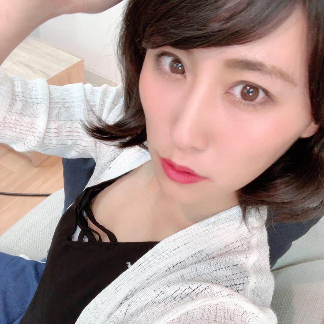 西上まなみさんのインスタグラム写真 - (西上まなみInstagram)「♡ ♡ 【 #告知 📣】 本日7/5(金) 深夜0時50分～放送の 《 #金曜日のどっち ⁉︎ 》にて 再現コントに出演させてもらってます☺️💓 ぜひ探してみてねっ👏🏻💓 ♡ ♡ #金曜日のどっち⁉︎ #再現コント ♡ #スウィートインスタ #スウィートインスタガールズ #model #photooftheday #instagood #instafollow #followme #love #tagsforlikes #happy」7月5日 19時46分 - xxmanachalxx