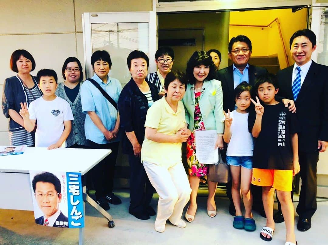 平井卓也さんのインスタグラム写真 - (平井卓也Instagram)「三宅しんご個人演説会に片山さつき大臣が駆けつけてくれました。安倍内閣の閣僚として力を合わせて応援します。頑張りましょう！#平井卓也 #三宅しんご #片山さつ」7月5日 20時07分 - hiratakuchan0125