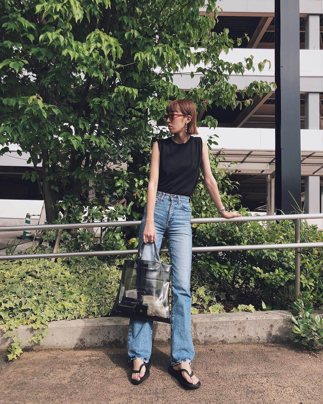 maai0528さんのインスタグラム写真 - (maai0528Instagram)「〻 ▶︎Ootd‥✌︎▶︎▶︎ いつもどおりのシンプル。 ． 顔の炎症早くよくなればいいな‥ 笑えてくるよーな顔の腫れだよw ． ． #holiday #fashion #code  #MOUSSY #MOUSSYSNAP #beautifulpeople」7月5日 20時41分 - maai0528