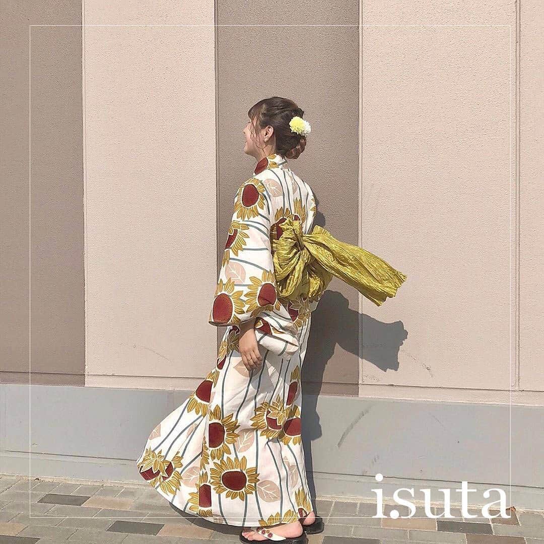 isutaさんのインスタグラム写真 - (isutaInstagram)「. 今年はどんな浴衣を着るかもう決めましたか？ . まだお気に入りの浴衣が見つかっていない人向けに、コスパが良くてかわいい浴衣たちをご紹介します♡ . 夏祭りやディズニー、花火大会など、夏にイベントが楽しみになること間違いなしです！ . 詳しくはプロフィールトップのURLから記事をチェックしてね！ . photo by @knm_o5 @kanetan0720 @akop__akop @_____y_sa @__ruiko @___musashi.___ @miho.a.nico @manahhh075 @___miyuka___ . isutaのwebサイトでは、おすすめのコーデから可愛いカフェまでたくさんの情報をお届けしています！ また、isutaのオリジナルグッズも販売中！ぜひisutaのwebサイトからチェックしてみてください♩ . #isuta #isutapic #イスタ #浴衣 #浴衣ヘアアレンジ」7月5日 20時41分 - isuta_jp