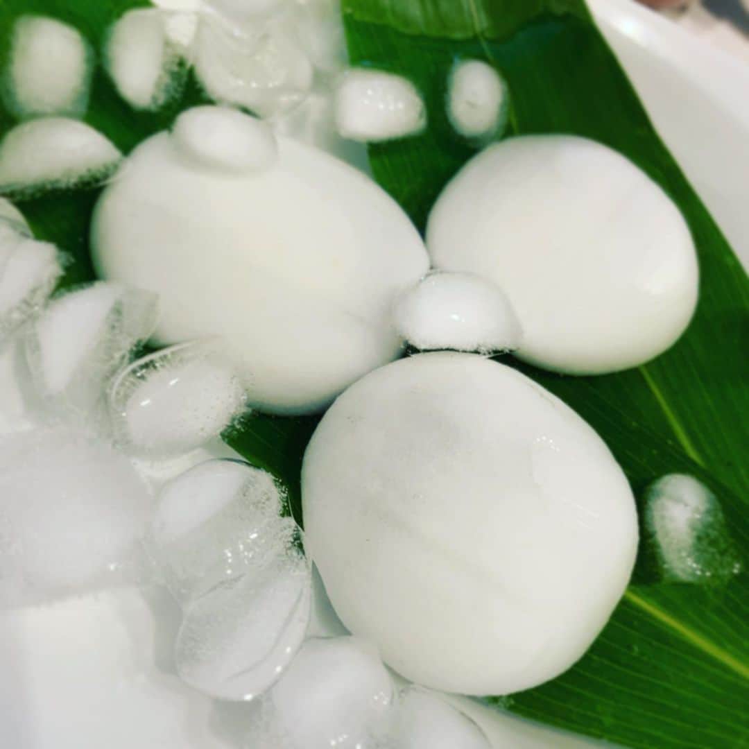 ティーナ・カリーナのグルメインスタ