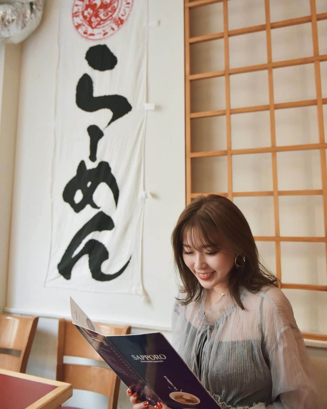 藤川沙弥さんのインスタグラム写真 - (藤川沙弥Instagram)「らーめん🍜笑 旅行中、急に食べたくなって ふらっと入りました😂 日本料理ばっかりのストリートもあって 見て回ると面白かったです♡」7月5日 21時19分 - s_a_y_a_p_i