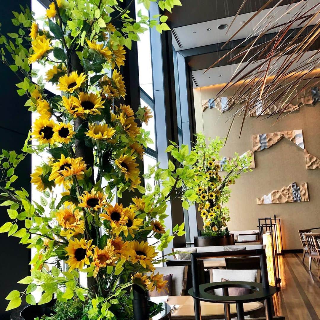 Table 9 TOKYO のグルメインスタ