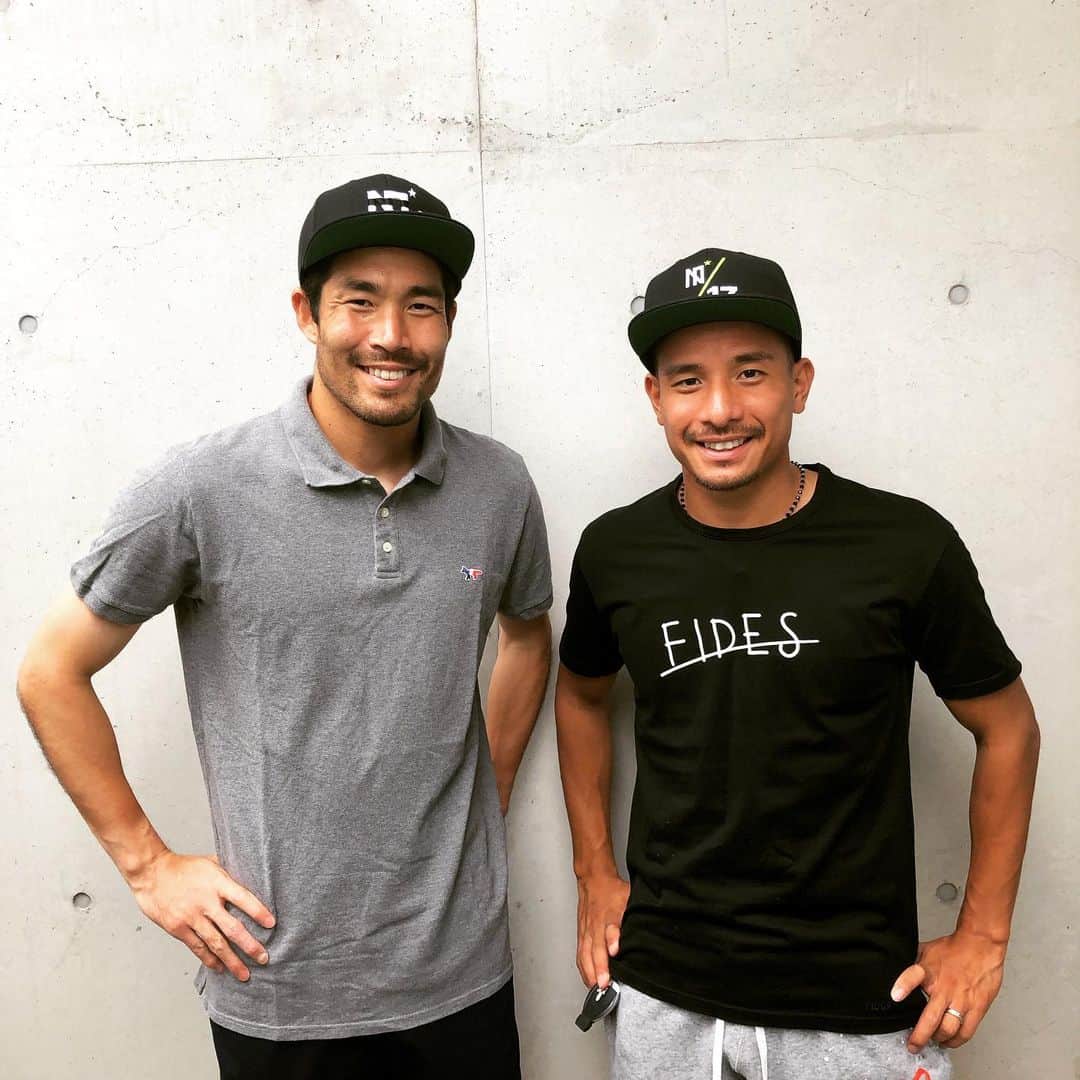 松田力のインスタグラム：「素敵なキャップありがとうございます😊  @m.minatogawa  #nextthing  #松田力  #杉山力裕  #リキリキコンビ」