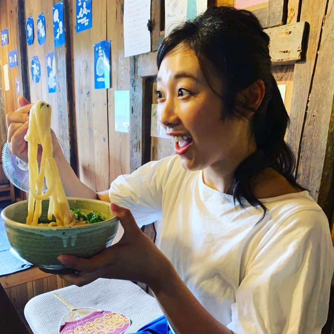 宮田麺児さんのインスタグラム写真 - (宮田麺児Instagram)「ミントのわざわざグルメでまたもや 京都綾部へ  綾部で 前回行った 竹松うどんに 立ち寄った！ 衝撃の旨さ  うどんは麺の長さ！！ 究極のラーメン鉢使ってくれてた！  綾部のわざわざグルメは必見！！ #ミント#わざわざグルメ#毎日放送#わざわざ#うどん#究極のラーメン鉢#京都#綾部#竹松うどん」7月5日 21時57分 - miyatamenji