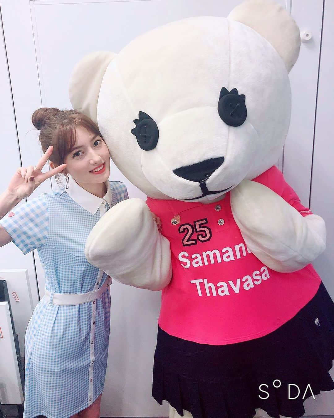 ティファニー春香さんのインスタグラム写真 - (ティファニー春香Instagram)「. Samanthaゴルフ部のWelcome partyへ ちょこっとお邪魔させていただきました⛳️❤︎ 最後にマスコットキャラクター、 エイミーちゃんと２ショット🐻💗 #サマンサゴルフ #ゴルフウェア」7月5日 21時54分 - tiffanyharuka