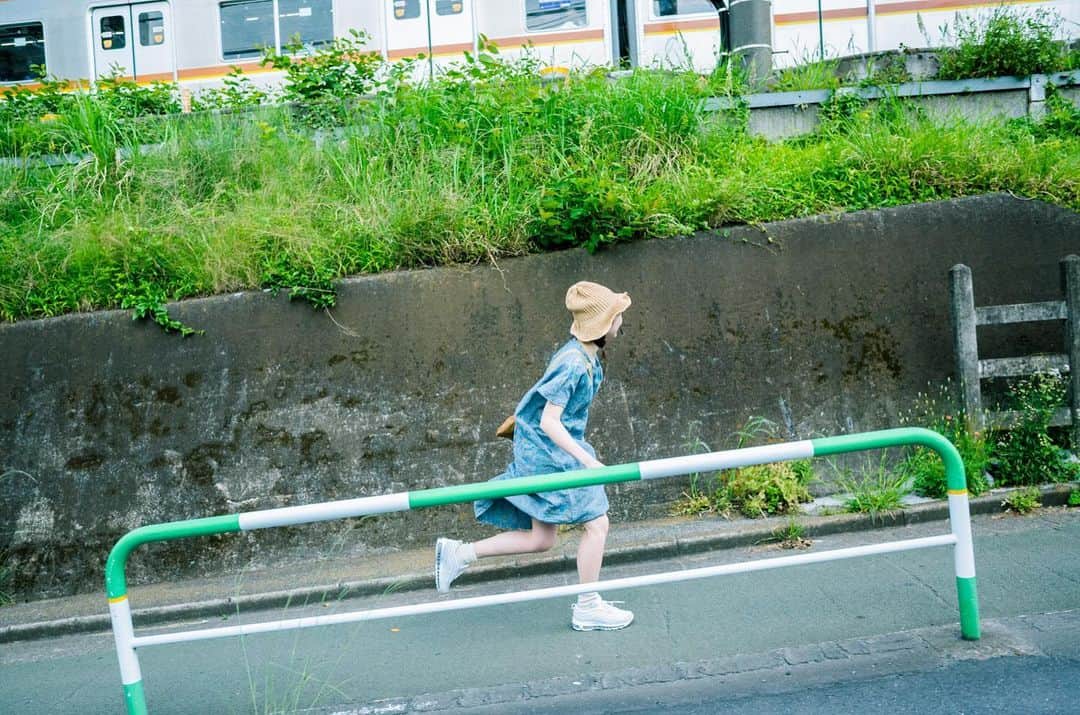 橋下美好さんのインスタグラム写真 - (橋下美好Instagram)「電車を追いかけてる」7月5日 22時24分 - miyoshikun