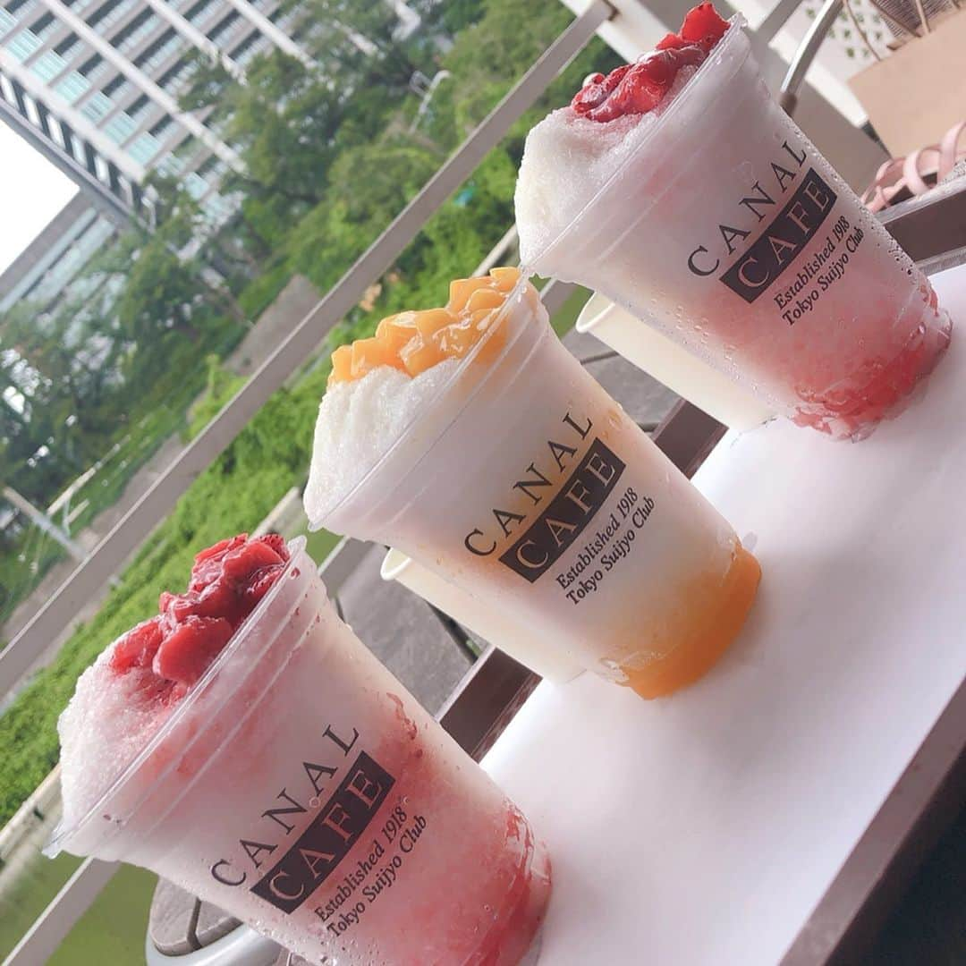 一ノ瀬恋さんのインスタグラム写真 - (一ノ瀬恋Instagram)「CANAL Cafe☕ かき氷が可愛かった🥺✨✨ . 今日は涼しくてよかったなあー🍉 . トップスは @bloomy_select  サングラスは @tres.jewelry . #女子会#神楽坂#canalcafe #カフェ#コーデ#cood#coodinate #fashion」7月5日 22時25分 - mayu19900323