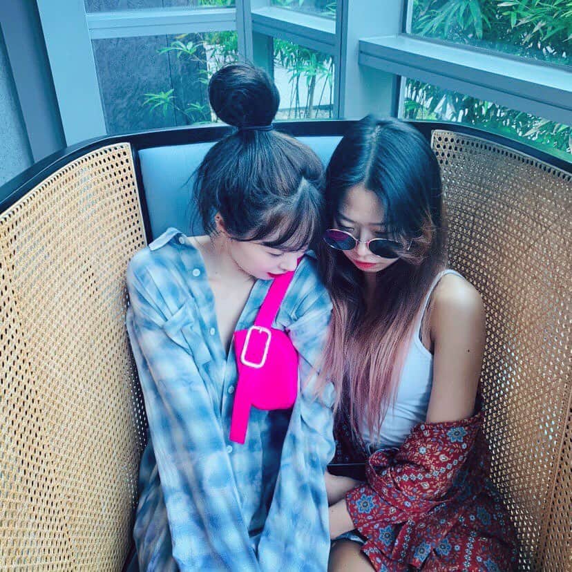 ヒョナ さんのインスタグラム写真 - (ヒョナ Instagram)「💜」7月5日 22時29分 - hyunah_aa