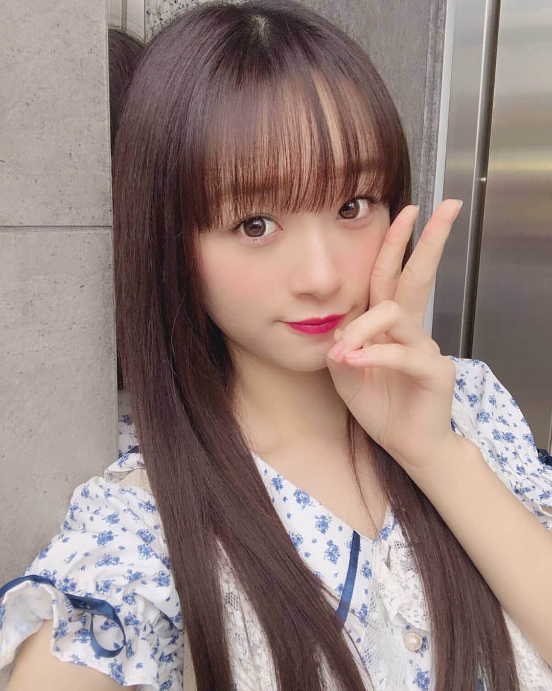 のぶひろさんのインスタグラム写真 - (のぶひろInstagram)「#音嶋莉沙 #ノットイコールミー #インスタ映え #ゴープロ #ありがとう #おめでとう #f4f #instafollow #写真好きな人と繋がりたい #カメラ好きな人と繋がりたい #写真撮ってる人と繋がりたい #ファインダー越しの私の世界 #写真部 #カメラ #オシャレ画像 #pretty #sexy #cute #beautiful #japanese girl  ブログからもっとセクシーな画像が見られますよ。 http://hiro1021571.blog.fc2.com/ 私のプロフィールの下のURLから、すぐにブログにいけますよ😀」7月5日 22時40分 - nobuhiro_1021