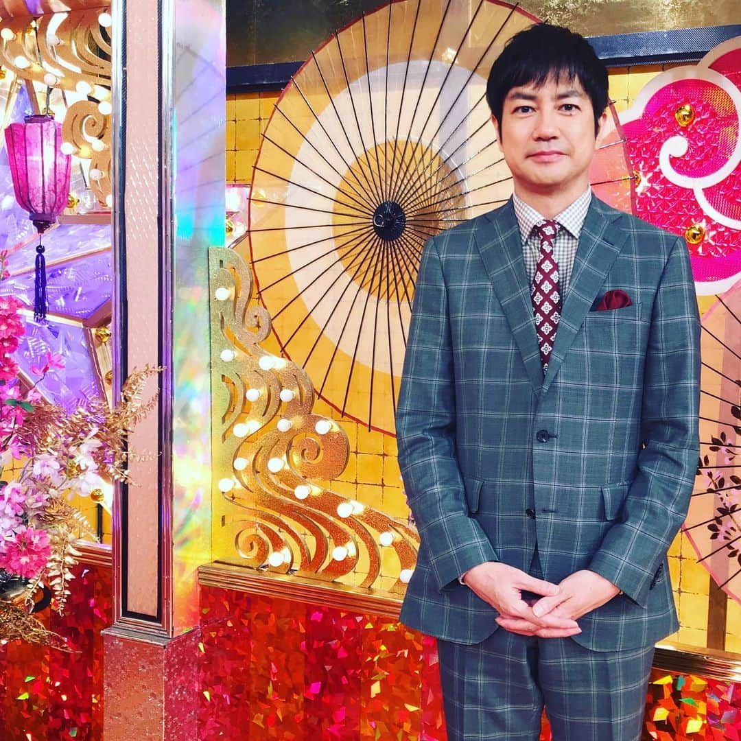 日本テレビ「沸騰ワード10」さんのインスタグラム写真 - (日本テレビ「沸騰ワード10」Instagram)「沸騰ワード、見ていただきましたか❓佐藤栞里さんと川田裕美さんの関係にビックリ⁉️そして、羽鳥さん出演します『THE MUSIC DAY』が、明日7月6日(土)午後1時30分〜9時間半生放送🎉🎤📺🎤🎉裏配信も必見です😆ぜひ🤗©️日本テレビ #沸騰ワード10 #musicday #ミュージックデイ#羽鳥慎一」7月5日 22時48分 - futtou_ntv_official