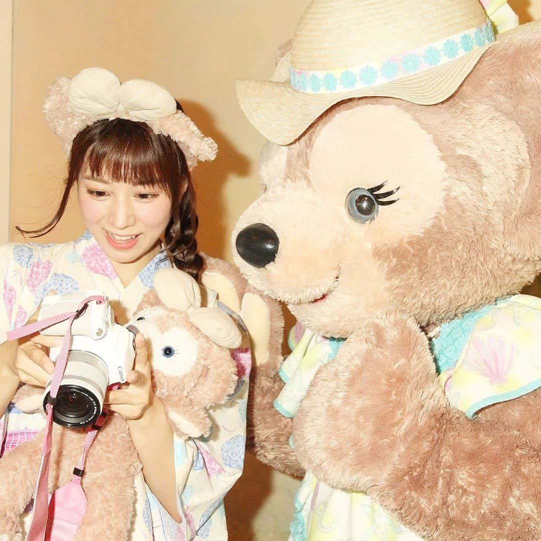 初川みなみさんのインスタグラム写真 - (初川みなみInstagram)「🧸🎀﻿ ﻿ シェリーメイちゃんに会ってきたよ！﻿ サニーファンのお洋服がかわいすぎっ！！﻿ ﻿ メイちゃんのお目目は透き通ってて綺麗だったなぁ🥺﻿ ﻿ 浴衣ディズニー初めてしたけど﻿ 涼しくて割と快適だった👘💕﻿ ﻿ #ダッフィーのサニーファン #サニーファン #シェリーメイ #ケープコッド #ディズニー #ディズニーシー #東京ディズニーシー #TDS #東京ディズニーリゾート #ディズニーリゾート #ディズニー写真部 #disney #tokyodisneysea #disneyresort #disneysea #浴衣 #浴衣ディズニー﻿ ﻿」7月5日 23時41分 - hatsukaw_aminami