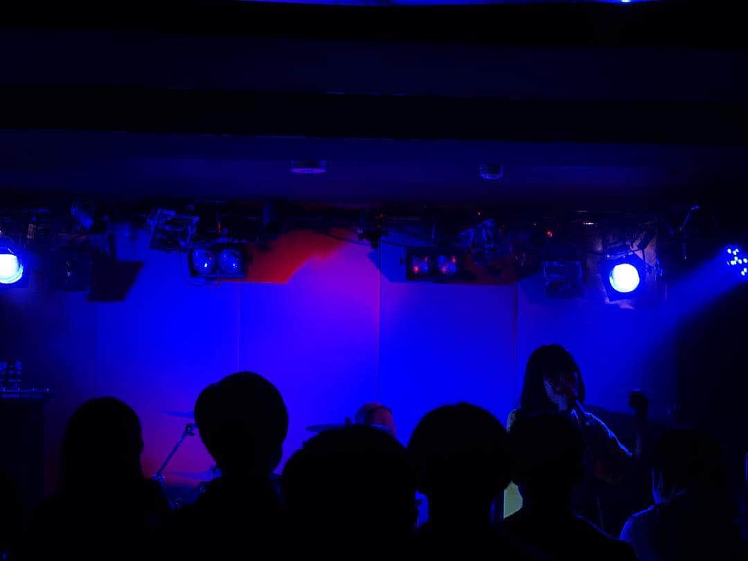 飯田カヅキさんのインスタグラム写真 - (飯田カヅキInstagram)「断絶交流とNA/DAのツーマン観てきました。愉しかった。  #断絶交流 #nada #band #バンド #live #ライブ #livephoto #ライブ写真 #新宿motion #新宿 #godzilla #新宿tohoシネマズ」7月5日 23時38分 - kazukiiida_strange