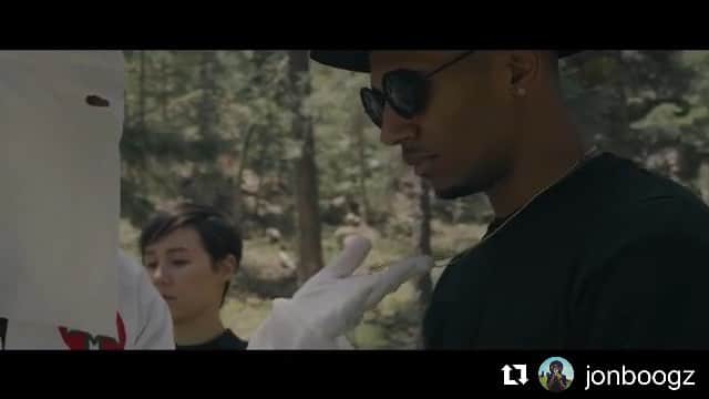 Lil Buckのインスタグラム：「GO CHECK OUT my brother @jonboogz new short film “Funeral For America” FULL FILM IS IN @jonboogz IG BIO‼️ RELEASED JULY 4th  Funeral for America | Jon  Boogz For the USA to celebrate its present and future successes, it must come to terms with its past. On our nation’s birthday, in the midst of the most pivotal era of our generation, the movement artistry of FUNERAL FOR AMERICA urges us to draw out and examine our flaws. Director and Movement Artist Jon Boogz challenges Americans to purge from our fabric the racism, violence, bigotry, misogyny, and ​intra-community​ degradation that is so incongruous with the ideologies of the home of the free. In achieving freedom from our past, we can envision our future--one that brims with hope, good will, and equality. +++ Credits Directed by Jon Boogz @jonboogz  Director of Photography Cameron Mckinlay @cmckinlay  Producers Boogz Media Inc  Distinct Visuals @distnctvisuls  Spoken word artist & writer Robin Sanders @rsanders182  Starring Jon Boogz @jonboogz Robin Sanders @rsanders182  Trent Jeray @trentjeray JRock Nelson @jrockabm Amaleke “KIDD” Bradley @kidd_themonster Antonio “Turbo” Allen @tonio.allen  Actors  Reimy Jones @reimyjones Harry Iota Lundy @i.o.t.a_ Bryn Schofield @6ryn Howard Pheelgood @pheelgoodshowtime Terri Arcelia @terriarcelia Alexandria Bell @aluni888 Gabriel Torres @gabriel.garciaa_ Le Roi Bishop @_leeroi_  Music Chizzy @iamchizzyy Boston Children’s Chorus with Musical Director Anthony King @bostonchildrenschorus  Production assistant @malaenaeagle  Costume Design Castille Ritter @castille_  Jordan Gibo - Assistant Camera  Wally Carnate - Behind the scenes Videographer  Director Jon Boogz Special Thanks Michael Hebb @michael_hebb Sozo Artists @sozoartists」