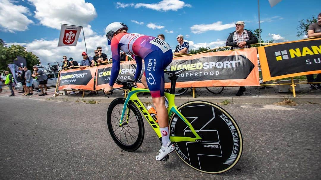 Fuji Bikesさんのインスタグラム写真 - (Fuji BikesInstagram)「Weekends are for _______.⁣⁣ ⁣ ⁣⁣ a) Winning⁣⁣ b) Long rides⁣⁣ c) Getting rad on a Fuji⁣⁣ d) All of the above⁣⁣ ⁣ ⁣⁣ 🚴‍♀️🌞❤️⁣⁣ #morefunonafuji #fujibikes #fujinorcomstraight」7月6日 0時21分 - fujibikes