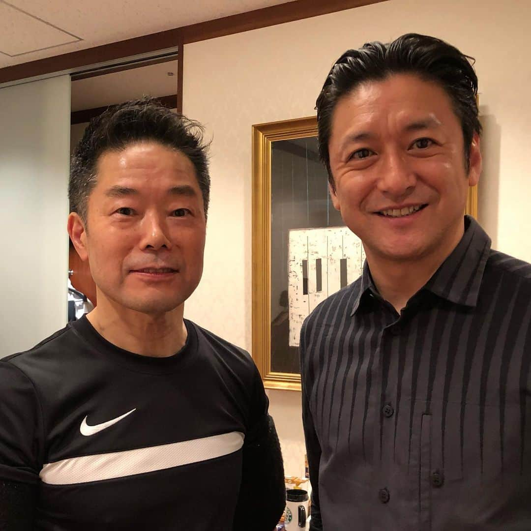 石丸幹二さんのインスタグラム写真 - (石丸幹二Instagram)「夜は 和太鼓奏者 #林英哲 さんのコンサートに伺いました。 #英哲・音楽会 II （おんがくえ）と読むそうです。  英哲さんのパフォーマンスには道（どう）を感じる 太鼓道  を 。 サントリーホールに英哲さんのオーラが満ち溢れていました。 #山下洋輔 さんとの「ボレロ」シビレました！ 明日の題名のない音楽会は 🎋 の音楽会です。 #石丸幹二」7月6日 0時45分 - team_kanji_ishimaru