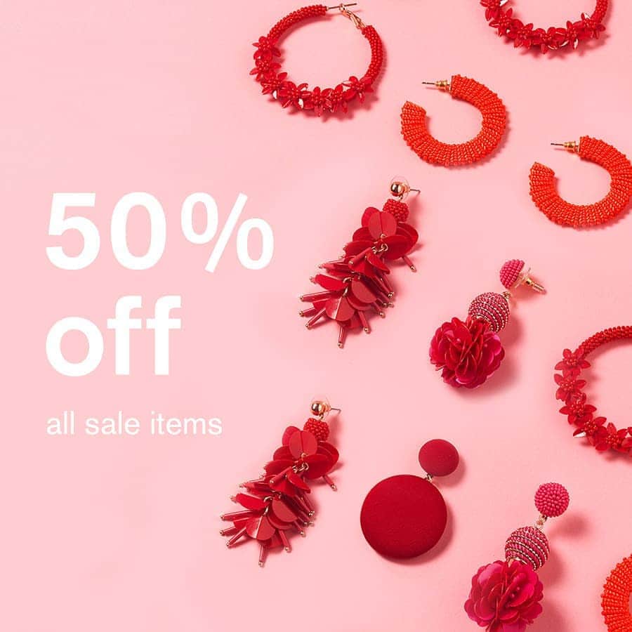 アクセサライズのインスタグラム：「Inject a touch of colour into your wardrobe in the Accessorize sale, featuring colour-block bags, and summer bright accessories. Now with 50% off all sale.  Tap the link in the bio to shop now.  #Accessorize #Sale」