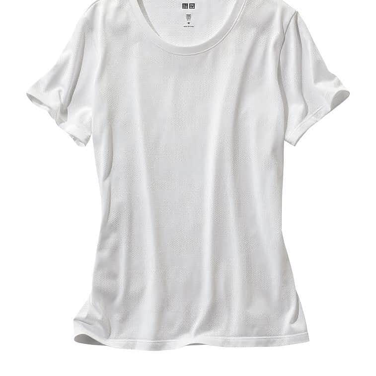UNIQLO UKさんのインスタグラム写真 - (UNIQLO UKInstagram)「Dry-Ex T-shirts- Breathable, stretchy and anti-odour, ideal for an active lifestyle. #Uniqlo #LifeWear #UniqloLifeWear」7月6日 1時31分 - uniqlo_uk