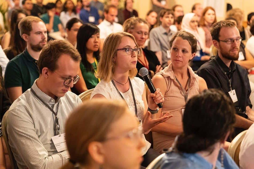 Marsさんのインスタグラム写真 - (MarsInstagram)「This week, our Associates participated in the 69th Lindau Nobel Laureate Meetings. They joined the discussion about how science can help solve some of the world's greatest challenges, like restoring our coral reefs, and helping create a better world tomorrow. We’re excited to learn from and be inspired by our fantastic speakers! #LiNo19 #TomorrowStartsToday」7月6日 2時16分 - marsglobal