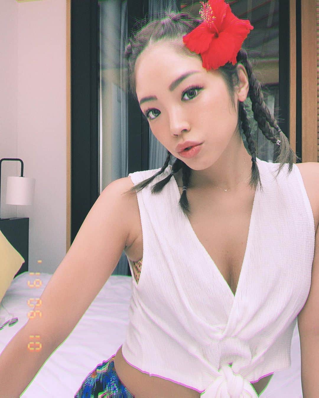 Linaのインスタグラム：「早く天気よくならないかな🌞 今年の梅雨は長いって本当かしら〜」