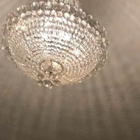 メジャー・ドッドソンのインスタグラム：「Crazy a second earthquake. Hope everyone at the center is okay!  #LA #earthquake.」