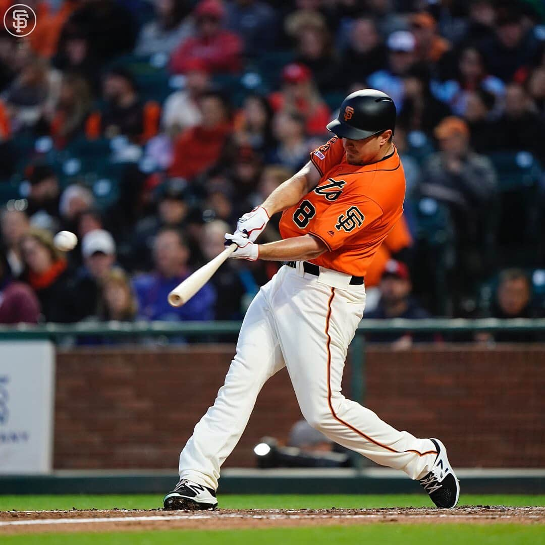 サンフランシスコ・ジャイアンツさんのインスタグラム写真 - (サンフランシスコ・ジャイアンツInstagram)「Tonight’s right fielder, wearing #8, launched his 4th HR in just 14 games. #SFGiants」7月6日 12時52分 - sfgiants