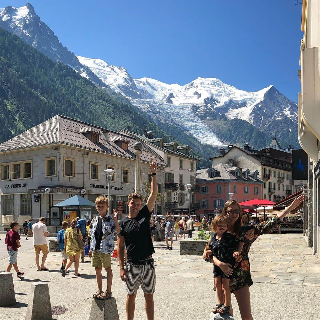 フランシスコ･ラチョースキーさんのインスタグラム写真 - (フランシスコ･ラチョースキーInstagram)「Tourist for life 🇫🇷🇨🇭🧀」7月6日 4時34分 - chico_lachowski