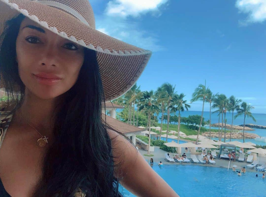 ニコール・シャージンガーさんのインスタグラム写真 - (ニコール・シャージンガーInstagram)「Such a beautiful day in Hawaii. Had the perfect birthday weekend 🌈 #fsoahu」7月6日 4時47分 - nicolescherzinger