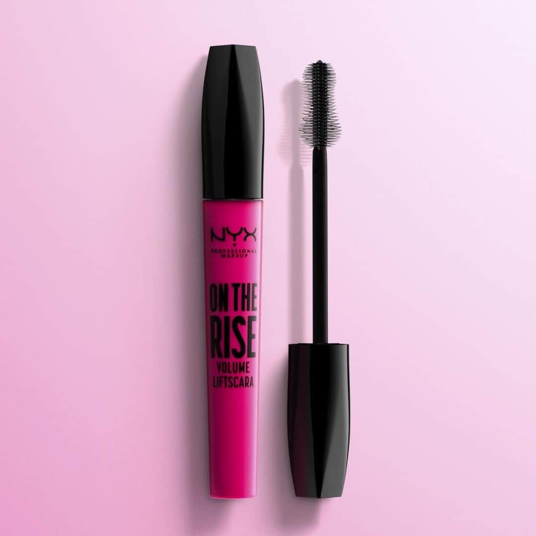 NYX Cosmeticsさんのインスタグラム写真 - (NYX CosmeticsInstagram)「Meet our NEW On The Rise Volume Liftscara 👋 Matte black color 🖤 Sky high volume ✈️ Quick-charge length & lift ⚡ Only $11 🤑 Tap to shop 👀💕 || #nyxcosmetics #nyxprofessionalmakeup #crueltyfreebeauty #veganformula」7月6日 5時59分 - nyxcosmetics