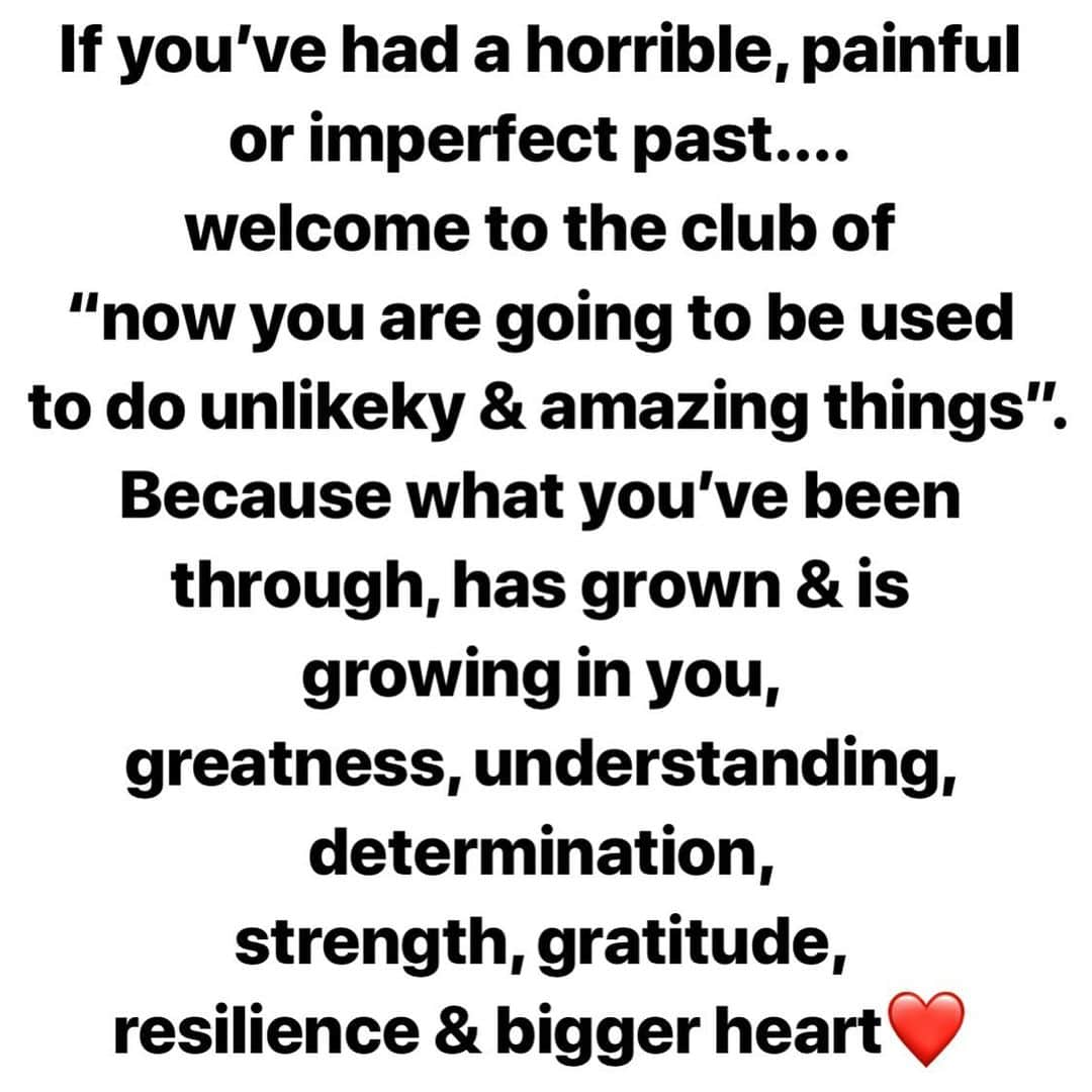 カンディー・ジョンソンさんのインスタグラム写真 - (カンディー・ジョンソンInstagram)「🔥it’s the depth of what you’ve been through, that grows the depth of understanding, character, ability to find joy & laugh, even through the hard times, to grow your determination and your heart.  The biggest trees need the deepest roots. And the biggest, most amazing things to be accomplished, need the deepest roots of humility, gratitude, character, strength, understanding & wisdom...which all are grown from enduring, growing, healing and coming out better, bigger, more grateful, loving and stronger in the soul, than before.  The cracks in your mirror have only made you sparkle like a disco ball in the light. A perfect, unbroken mirror, doesn’t sparkle like that🌐✨(pretend that’s a disco ball😂) #perfect #is #not #real #motivation #for #your #heart」7月6日 6時54分 - kandeejohnson