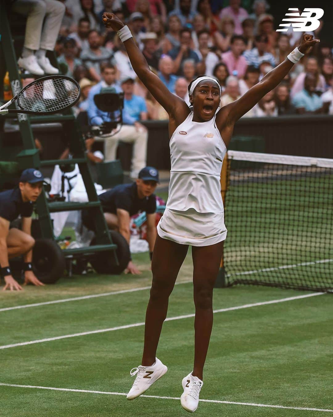 newbalanceさんのインスタグラム写真 - (newbalanceInstagram)「The future is now.  15-year-old @cocogauff proves once again that she’s here to stay with another win in London, moving on to the Round of 16. 🎾 #FearlesslyIndependent」7月6日 6時54分 - newbalance