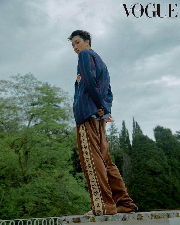 のインスタグラム：「KAI @zkdlin (EXO-K) ❤VOGUE MAGAZINE . . . . . .  #카이 #蔡 #Kai #김종인 #KimJongIn #EXO #엑소 #맞팔 #셀스타그램 #셀카 #얼스타그램 #데일리 #선팔 #인스타그램 #koreanboy #l4l #f4f  #like4like  #おしゃれ #オシャレ #いいね返し #フォロー #韓国人 #韓国 #セルカ #自撮り #ファッ」