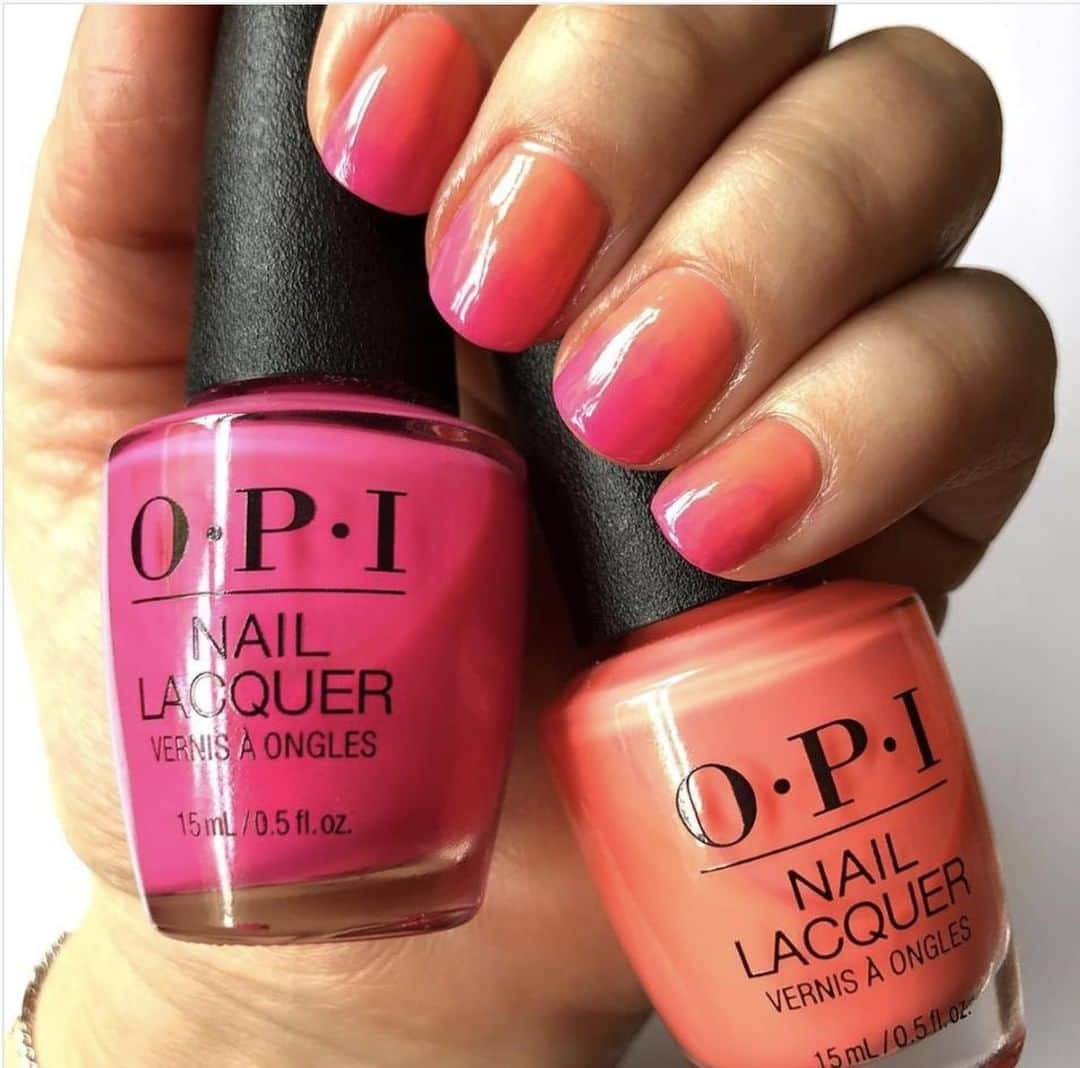 OPIさんのインスタグラム写真 - (OPIInstagram)「#OPIObsessed with this sunset ombre #naildesign using #OPINeons by @belinda_opi 😍⁠ ⁠ #OPI shades: #VIPinkPasses and #OrangeYouARockstar⁠ ⁠ #ombrenails #neon #sunset #nailart #nailpolish #pinknails #orangenails #nailaddicts #cute #style」7月6日 9時35分 - opi